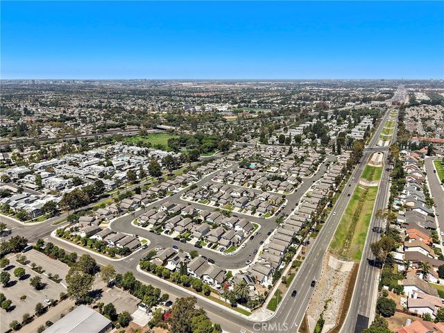 16 Wadsworth, Irvine, CA 92620