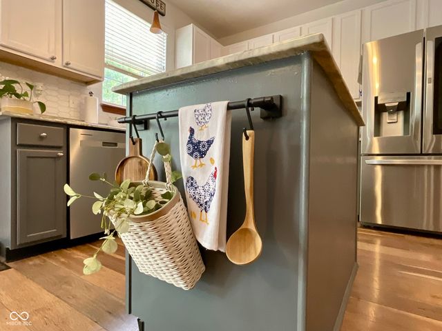 3310 Suffolk Court, Greenwood, IN 46143