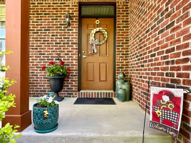 3310 Suffolk Court, Greenwood, IN 46143