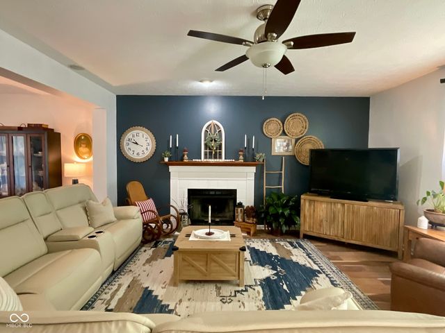 3310 Suffolk Court, Greenwood, IN 46143