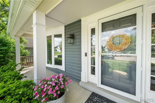 15668 Coventry Farm Drive, Chesterfield, MO 63017