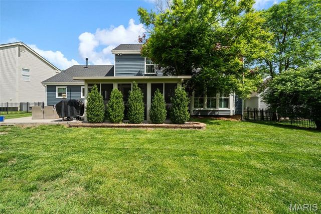 15668 Coventry Farm Drive, Chesterfield, MO 63017