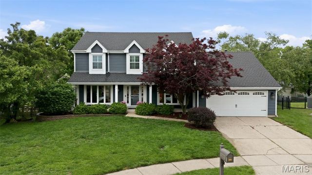 15668 Coventry Farm Drive, Chesterfield, MO 63017
