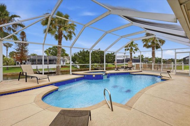 36 CLOVERDALE COURT N, Palm Coast, FL 32137