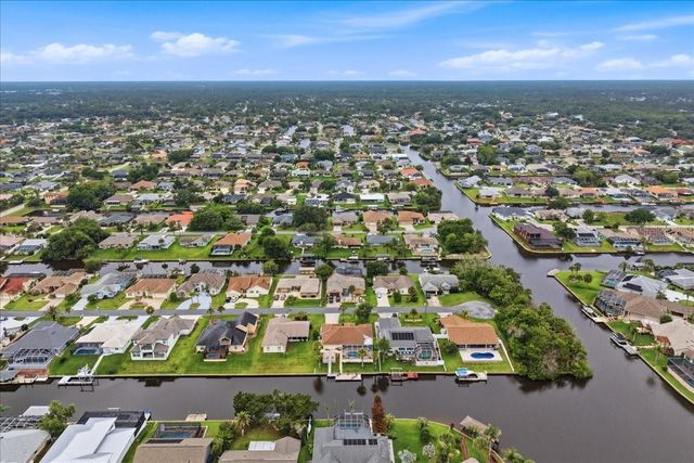 36 CLOVERDALE COURT N, Palm Coast, FL 32137