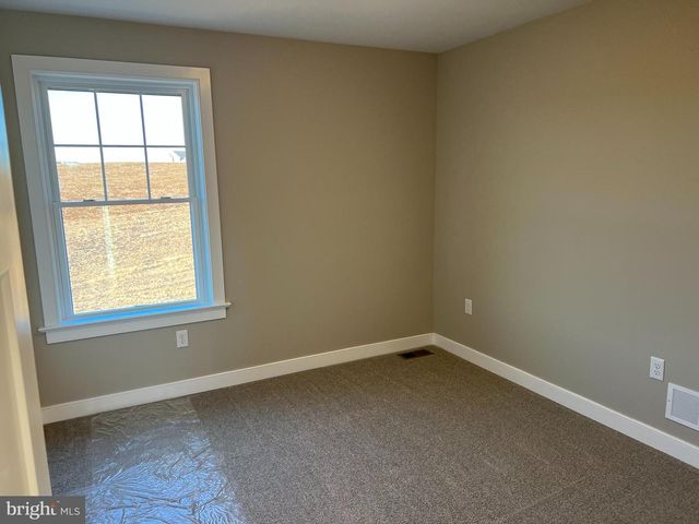 227 RANDOLPH DR, Elizabethtown, PA 17022