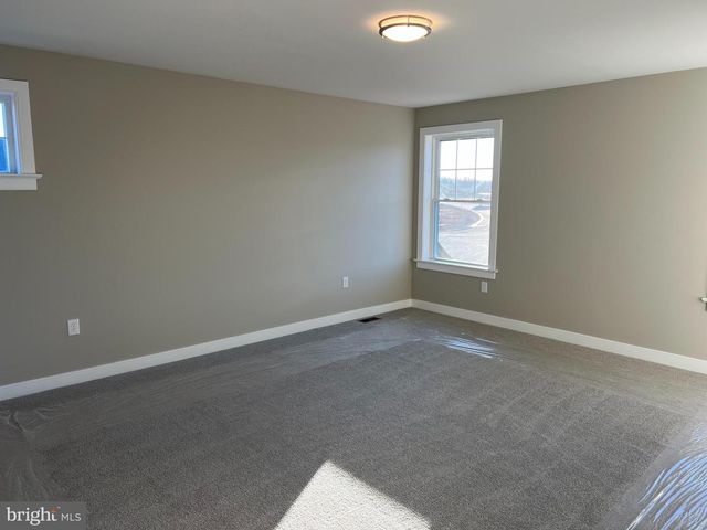 227 RANDOLPH DR, Elizabethtown, PA 17022