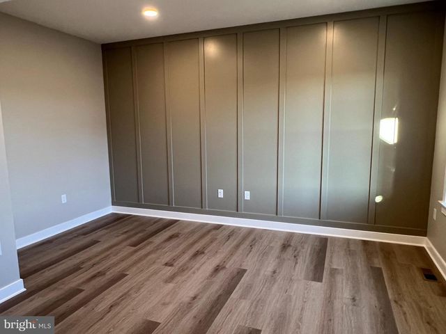 227 RANDOLPH DR, Elizabethtown, PA 17022