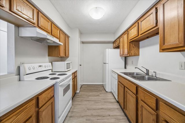 12755 Mill Ridge Drive 306, Cypress, TX 77429