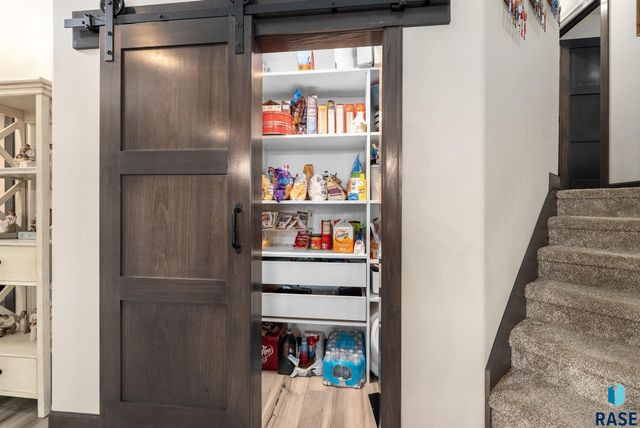 1109 N Willow Creek Ave Avenue, Sioux Falls, SD 57110