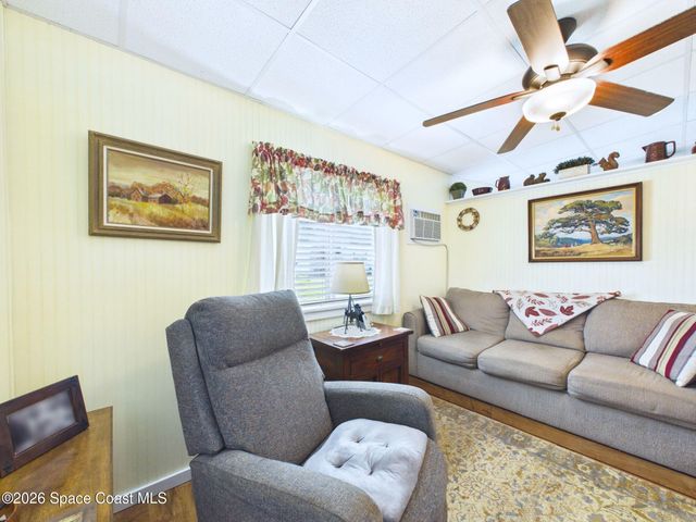 1191 Greenview Court NE, Palm Bay, FL 32907