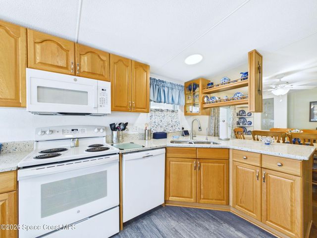 1191 Greenview Court NE, Palm Bay, FL 32907