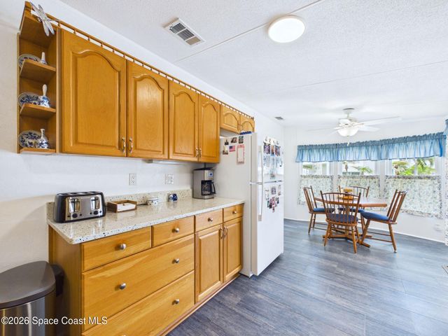 1191 Greenview Court NE, Palm Bay, FL 32907