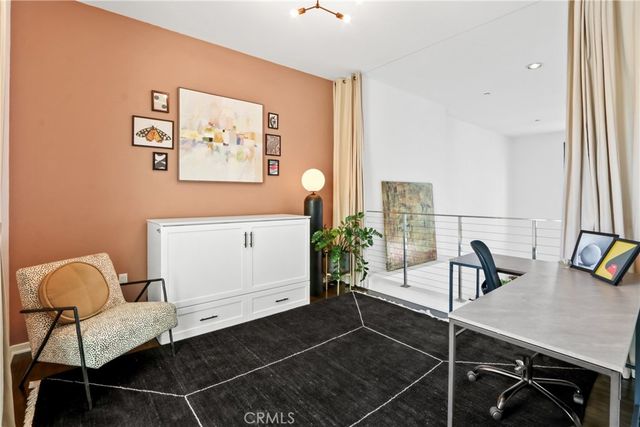 133 The Promenade N 417, Long Beach, CA 90802