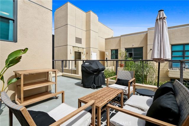 133 The Promenade N 417, Long Beach, CA 90802