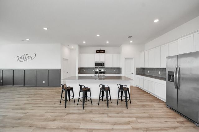 4707 Stoney Terrace Trail, Baytown, TX 77521