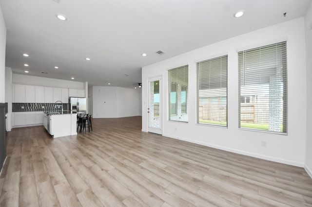 4707 Stoney Terrace Trail, Baytown, TX 77521