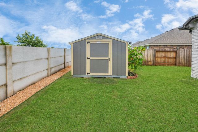 4707 Stoney Terrace Trail, Baytown, TX 77521