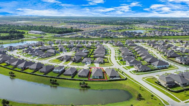 4707 Stoney Terrace Trail, Baytown, TX 77521