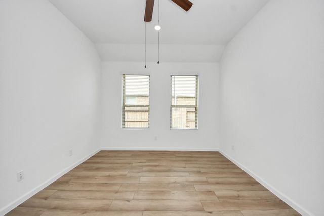 4707 Stoney Terrace Trail, Baytown, TX 77521