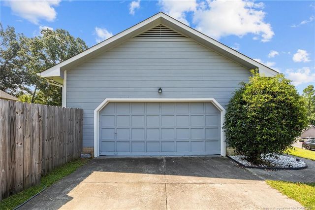 7367 Beaver Run Drive, Fayetteville, NC 28314