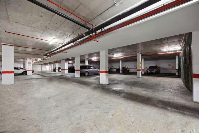 15815 Union Turnpike 3B, Fresh Meadows, NY 11366