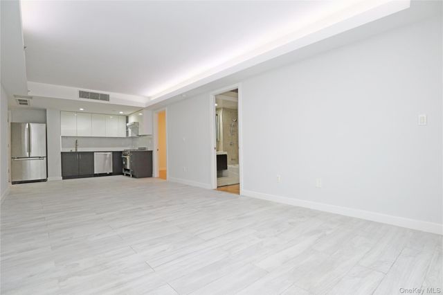 15815 Union Turnpike 3B, Fresh Meadows, NY 11366