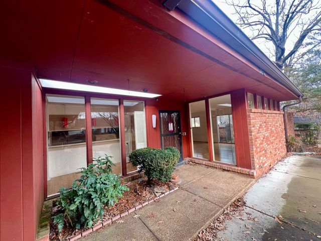 3153 KIRKCALDY RD, Memphis, TN 38128