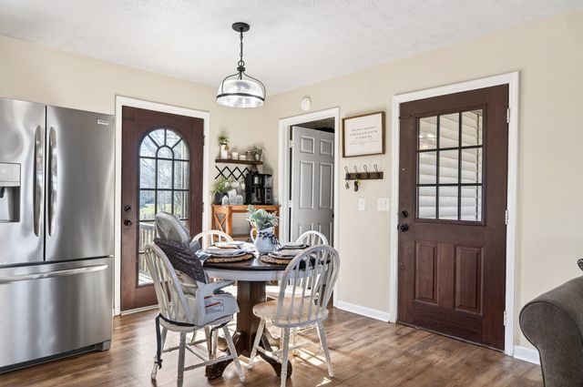 2015 Old Cookeville Rd, Sparta, TN 38583