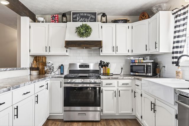 2015 Old Cookeville Rd, Sparta, TN 38583