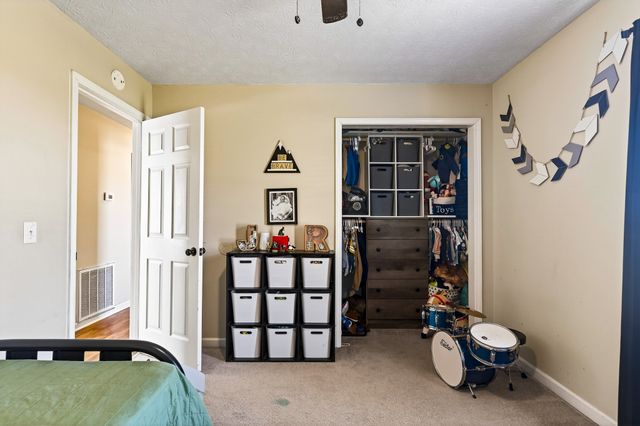 2015 Old Cookeville Rd, Sparta, TN 38583