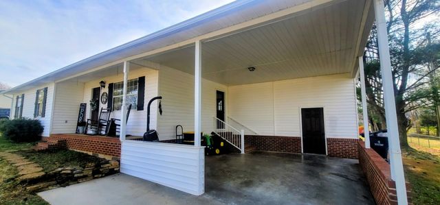 2015 Old Cookeville Rd, Sparta, TN 38583