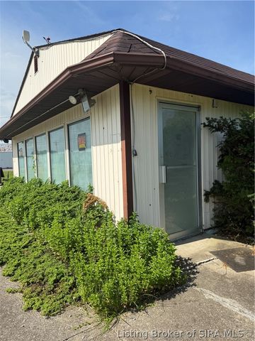 2803 S State Road 66, Marengo, IN 47140