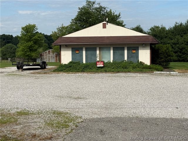 2803 S State Road 66, Marengo, IN 47140