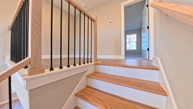 242 Red Hawk Drive, Campobello, SC 29322