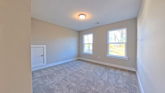 242 Red Hawk Drive, Campobello, SC 29322