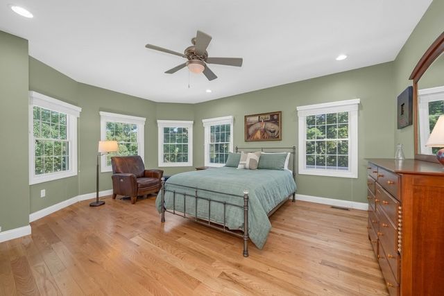 45 Seven Sister Rd, Haverhill, MA 01830
