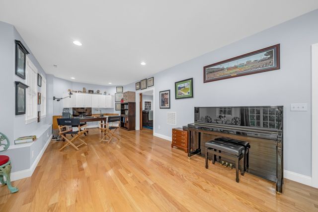 45 Seven Sister Rd, Haverhill, MA 01830