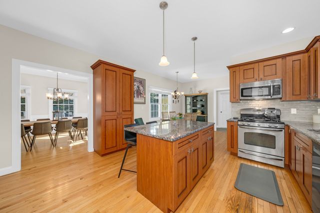 45 Seven Sister Rd, Haverhill, MA 01830