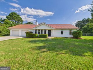 107 Lindsey Drive, Byron, GA 31008