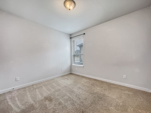 413 Vawter Drive, Van Alstyne, TX 75495