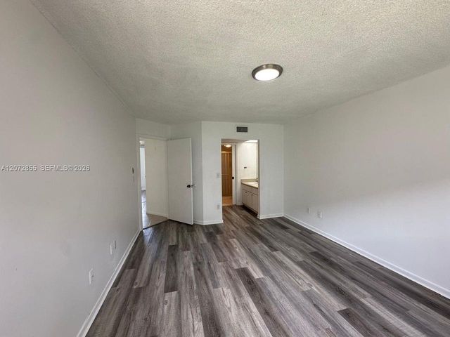 2003 SE 27th Drive 102-A, Homestead, FL 33035