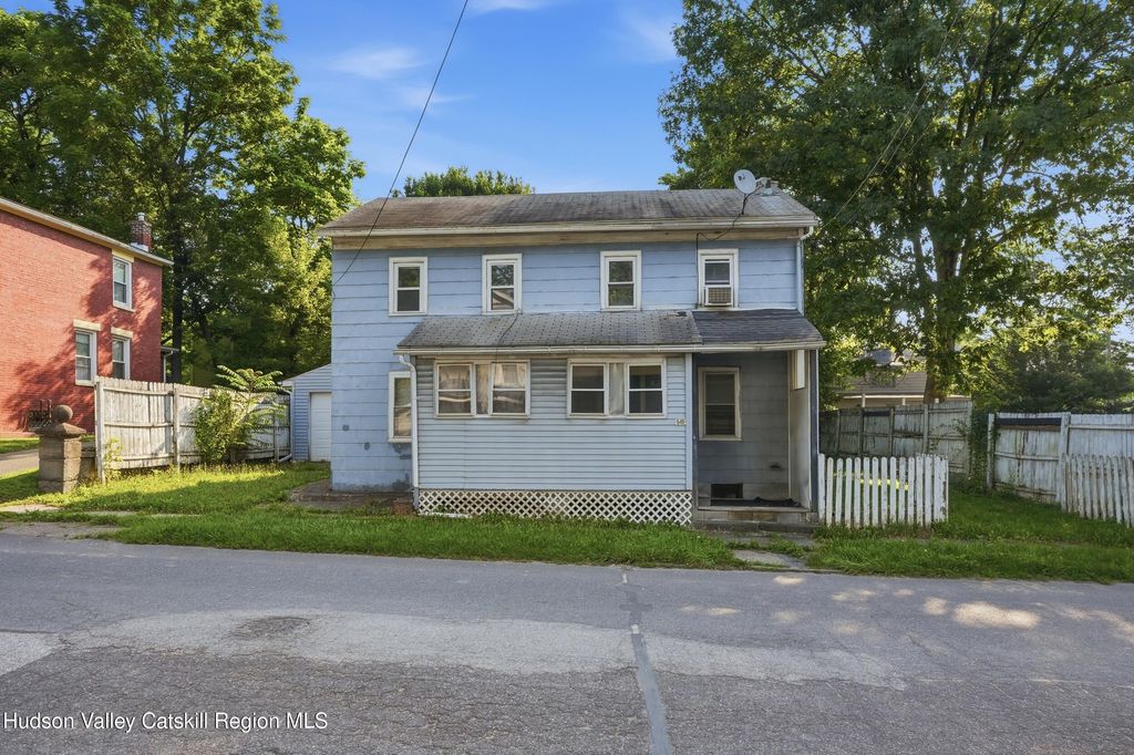 141 W Bridge Street, Saugerties, NY 12477