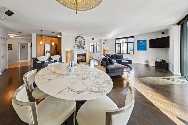 630 N State Street 2601, Chicago, IL 60654