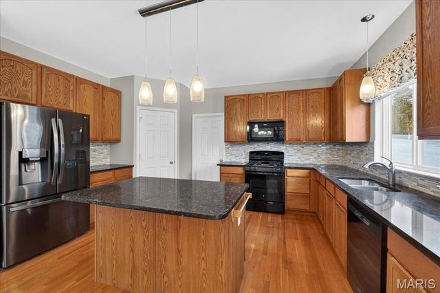 5497 Regency Woods Manor, Imperial, MO 63052