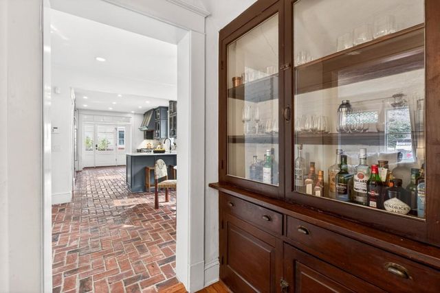 1239 N Highland NE Avenue, Atlanta, GA 30306