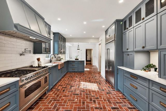 1239 N Highland NE Avenue, Atlanta, GA 30306