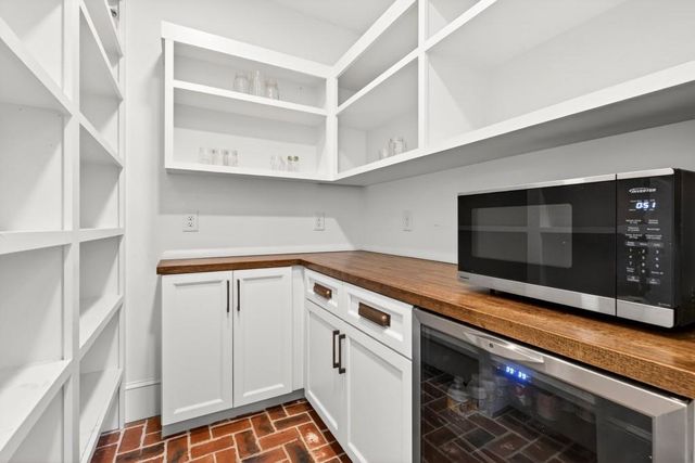 1239 N Highland NE Avenue, Atlanta, GA 30306