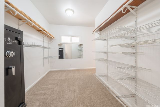 1337 Kuuna Place, Kailua, HI 96734