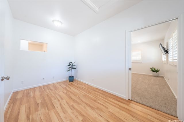 1337 Kuuna Place, Kailua, HI 96734